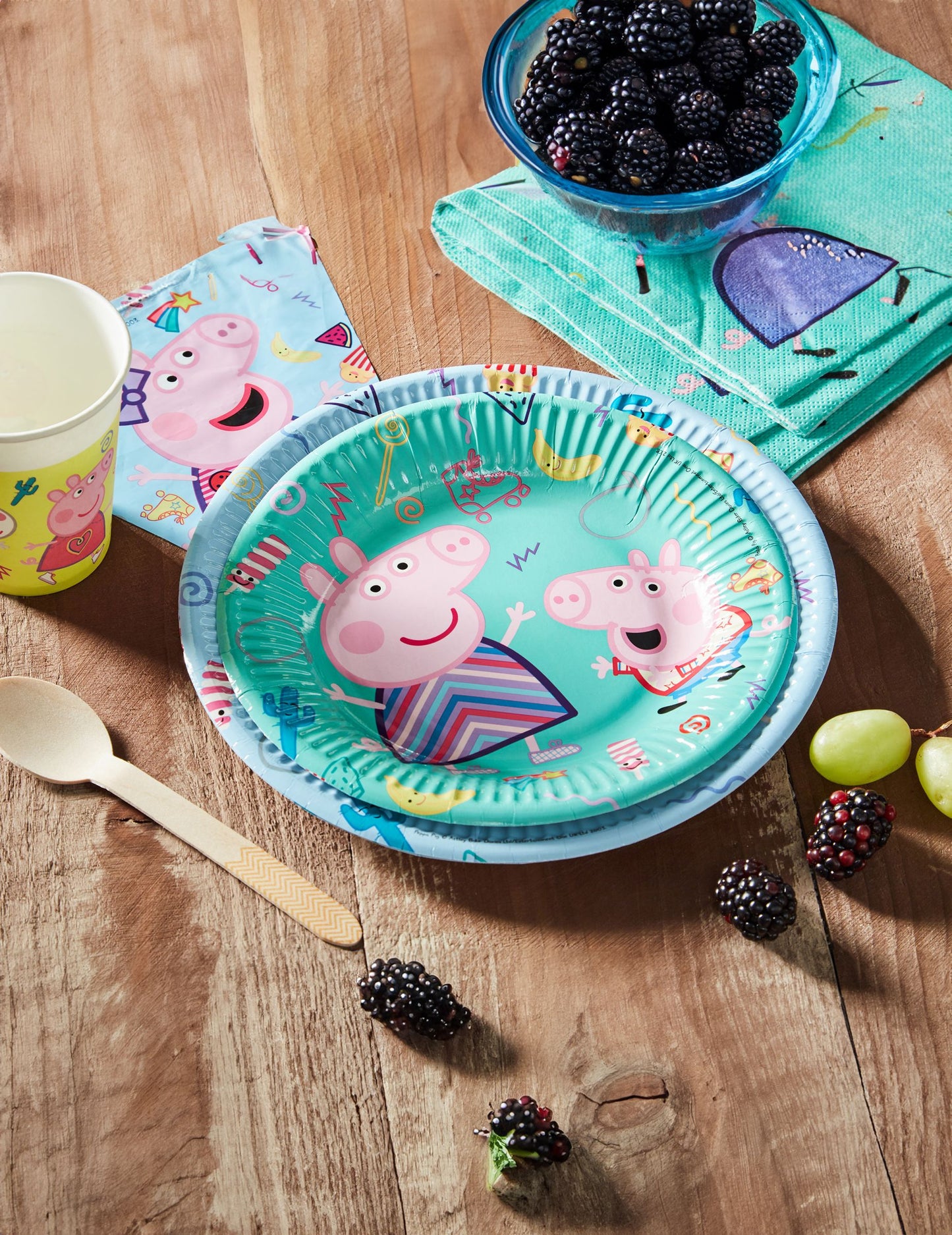 8 kis Peppa Pig Carton Plate 20 cm