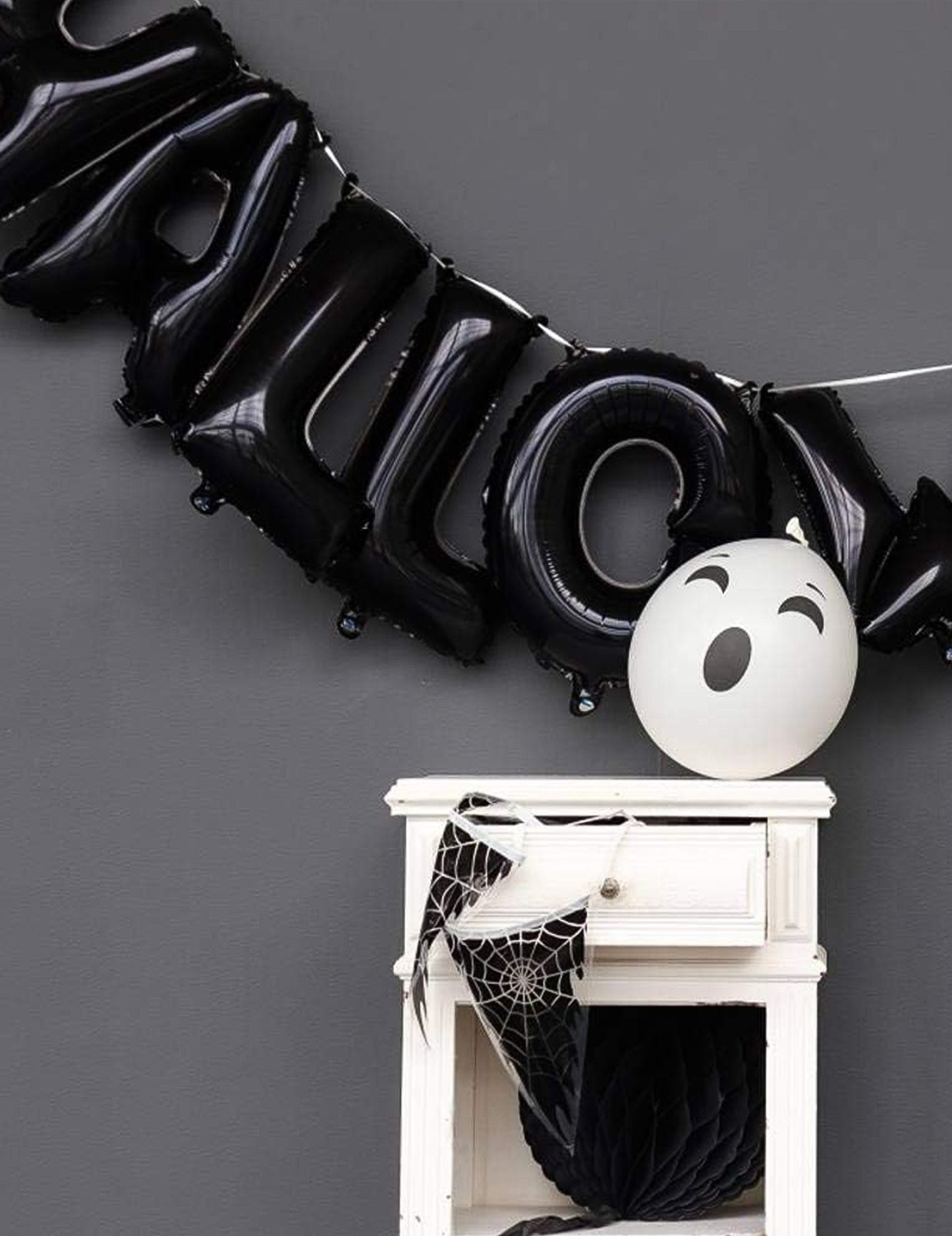 Garland alumínium léggömbök Halloween fekete betűk 40 cm