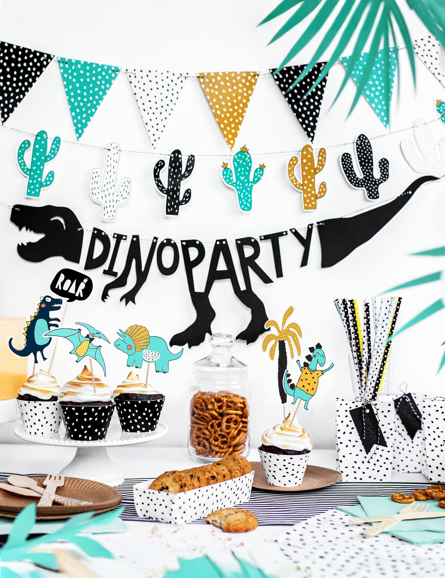 Dino Party Dino Party 90 x 20 cm -es csontváz karton koszorú