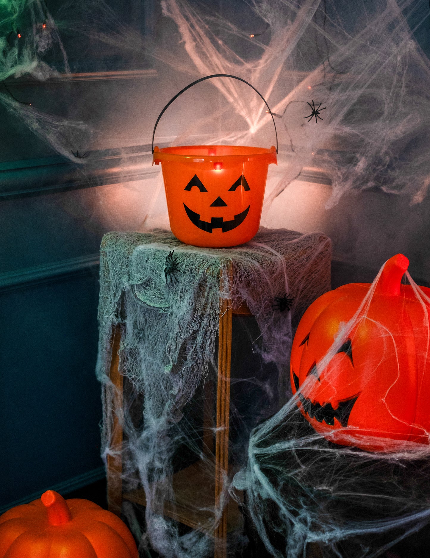 LED Pumpkin Bucket 22 x 17 cm Halloween